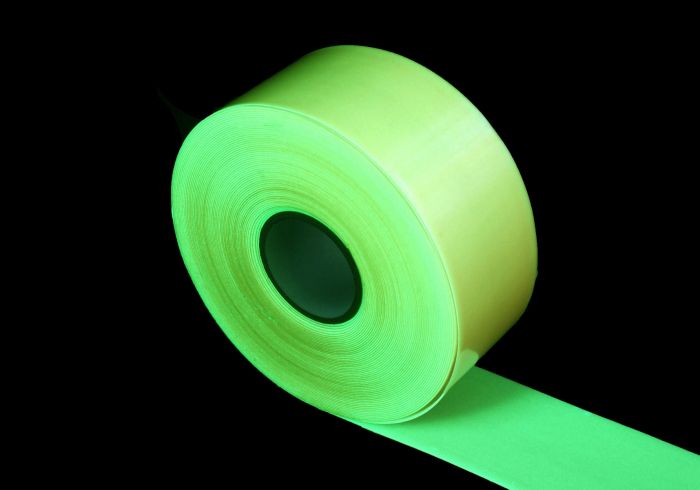 Nastro Luminoso Fluorescente 4 Rotoli | Adesivo Glow In The Dark Per Scale, Decorazioni E Sicurezza